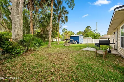 363 Roberts Street N Green Cove Springs FL 32043