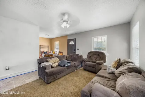 363 Roberts Street N Green Cove Springs FL 32043