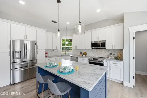 2192 The Woods Drive E Jacksonville FL 32246