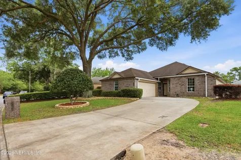 2192 The Woods Drive E Jacksonville FL 32246