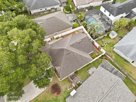 2192 The Woods Drive E Jacksonville FL 32246
