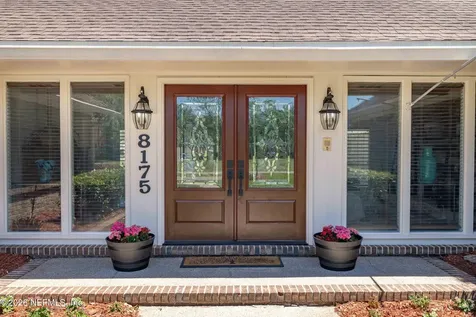 8179 Woodpecker Trail Jacksonville FL 32256