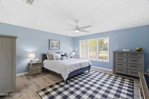 8179 Woodpecker Trail Jacksonville FL 32256