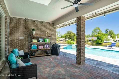 8179 Woodpecker Trail Jacksonville FL 32256