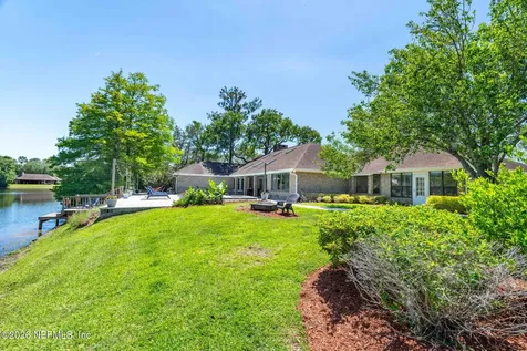 8179 Woodpecker Trail Jacksonville FL 32256
