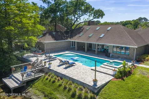 8179 Woodpecker Trail Jacksonville FL 32256