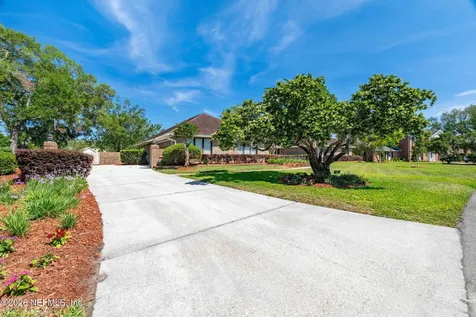 8179 Woodpecker Trail Jacksonville FL 32256