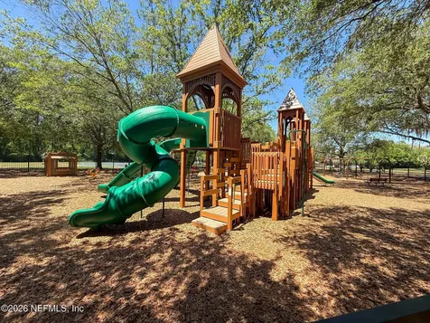 8179 Woodpecker Trail Jacksonville FL 32256