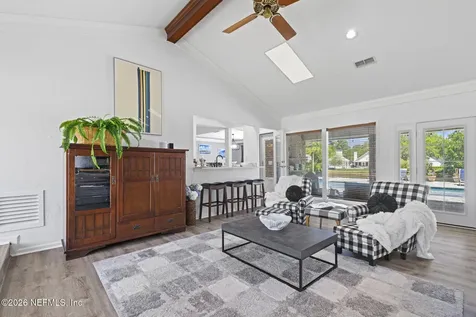 8179 Woodpecker Trail Jacksonville FL 32256