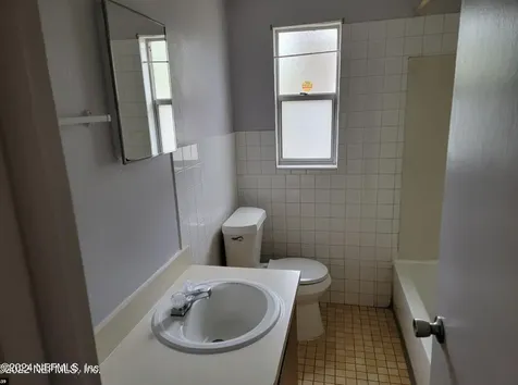 1443 Winnebago Avenue Jacksonville FL 32210