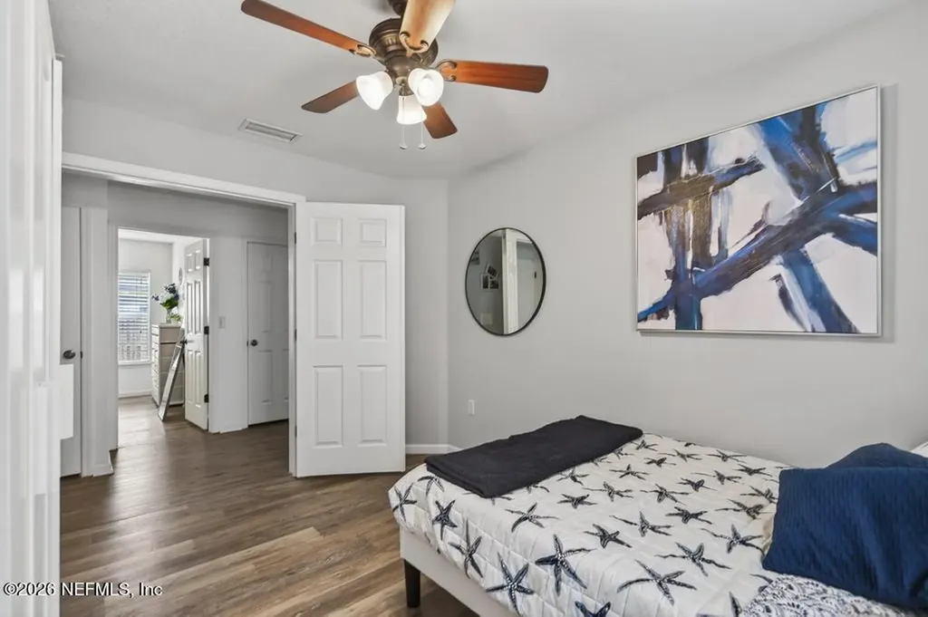1472 Dunns Lake Drive Jacksonville FL 32218