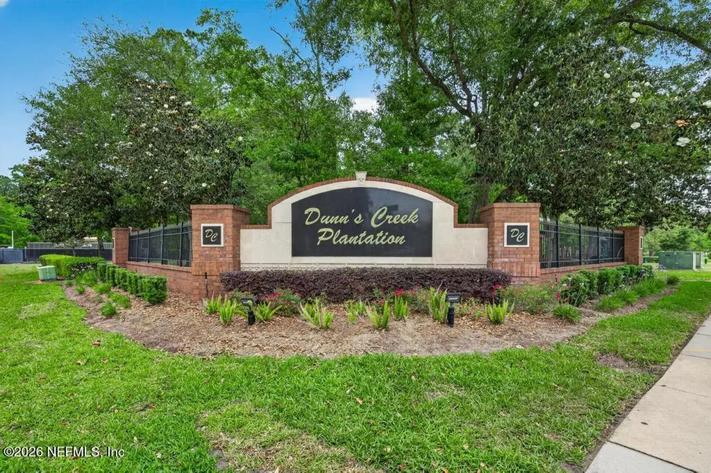 1472 Dunns Lake Drive Jacksonville FL 32218
