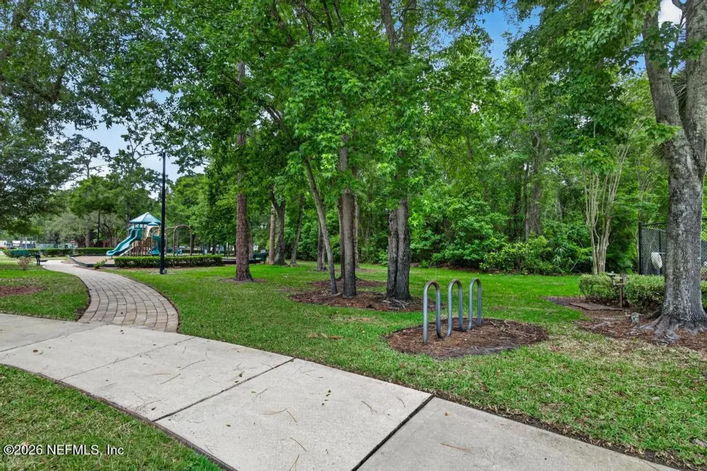 1472 Dunns Lake Drive Jacksonville FL 32218