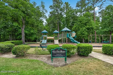 1472 Dunns Lake Drive Jacksonville FL 32218