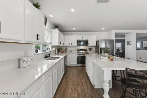 1472 Dunns Lake Drive Jacksonville FL 32218