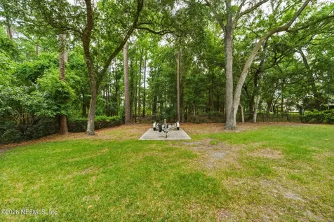 309 Ashwood Court St. Johns FL 32259
