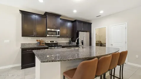 15475 Turkoman Circle Jacksonville FL 32218