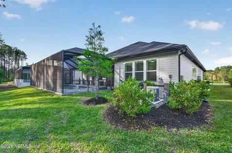 381 Shinnecock Drive St. Johns FL 32259