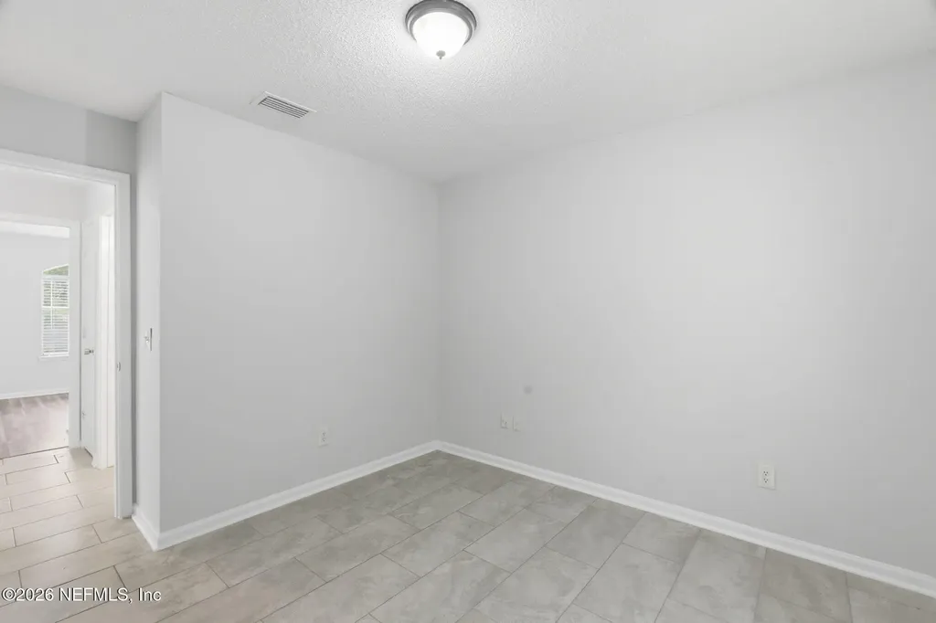 2352 Scenic View Court Jacksonville FL 32218