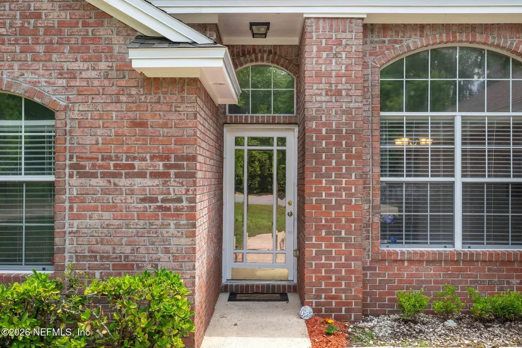 2352 Scenic View Court Jacksonville FL 32218