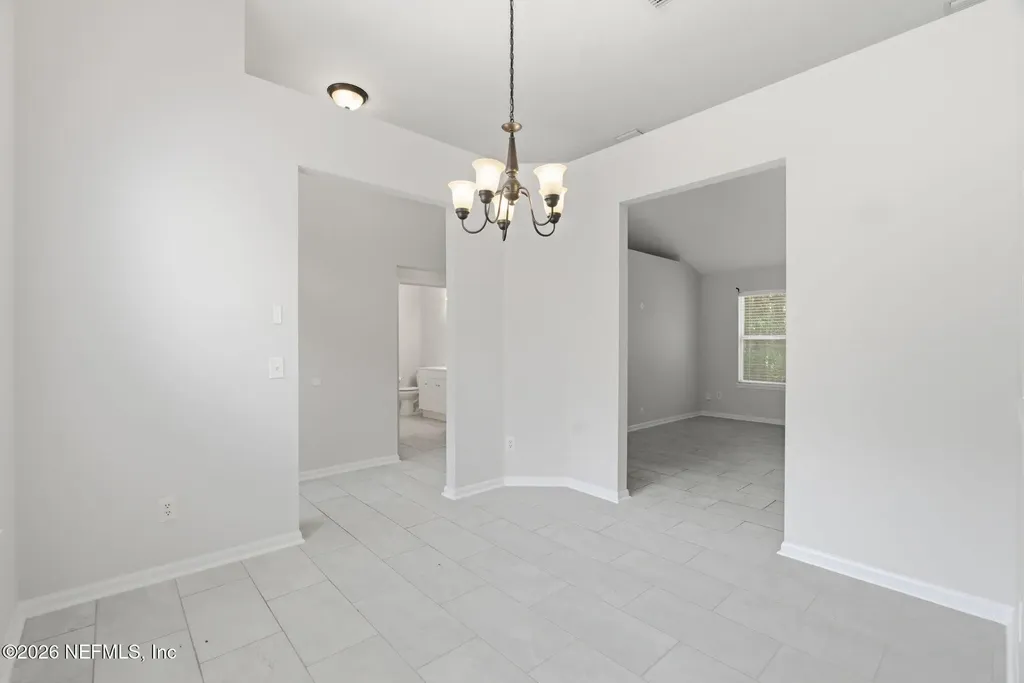 2352 Scenic View Court Jacksonville FL 32218