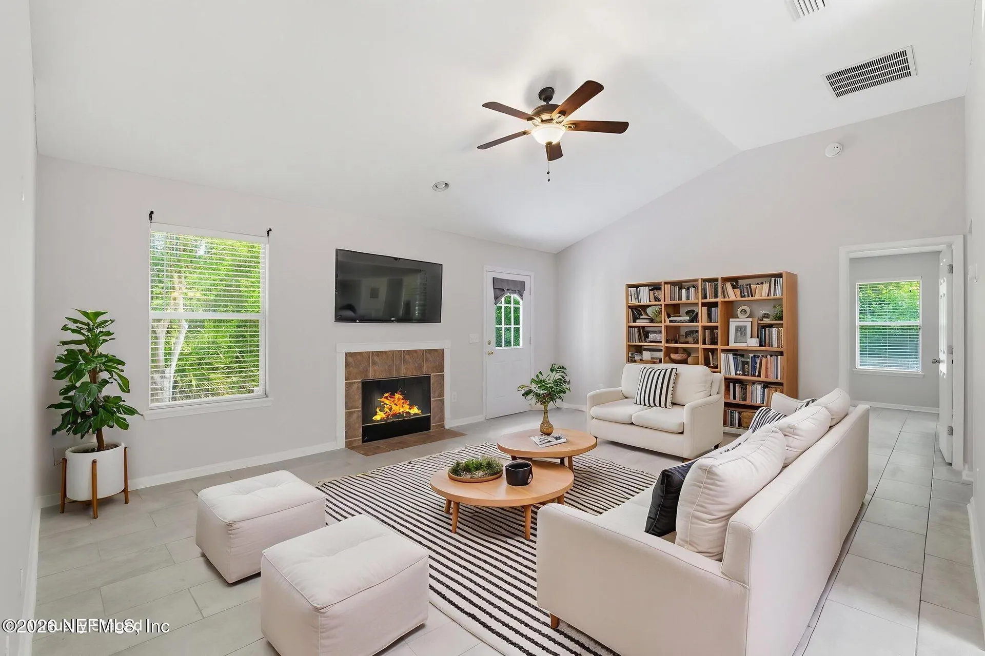 2352 Scenic View Court Jacksonville FL 32218