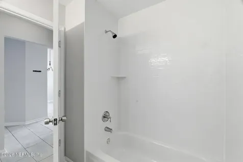 2352 Scenic View Court Jacksonville FL 32218