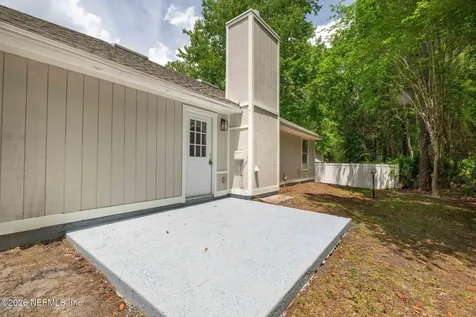 2352 Scenic View Court Jacksonville FL 32218