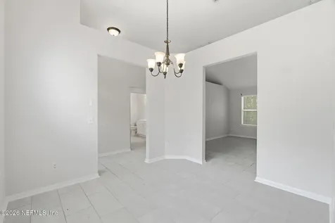 2352 Scenic View Court Jacksonville FL 32218