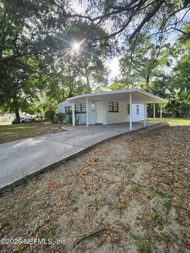 6759 Brandemere Road S Jacksonville FL 32211