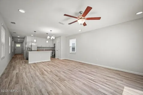 8918 Free Avenue Jacksonville FL 32211