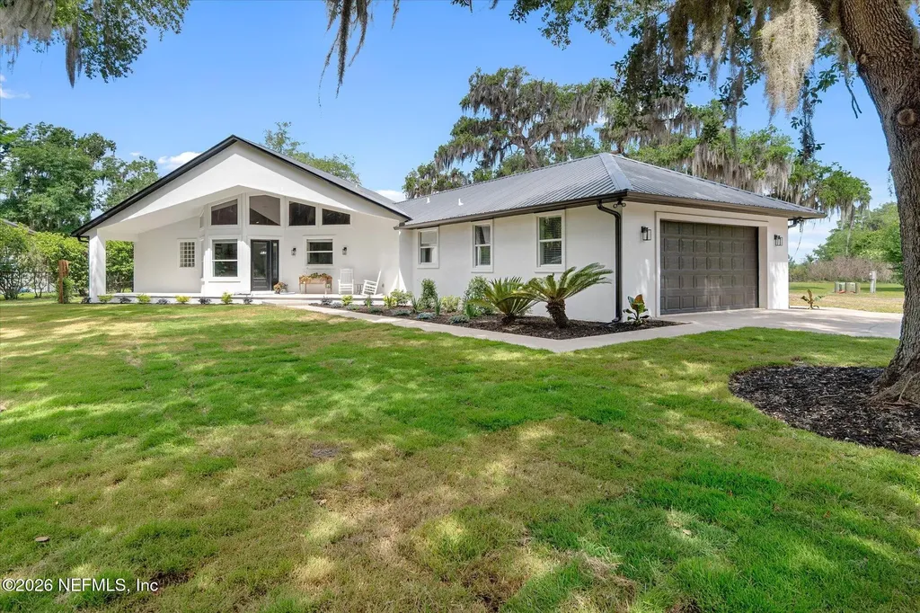 111 E Groveland Lane East Palatka FL 32131
