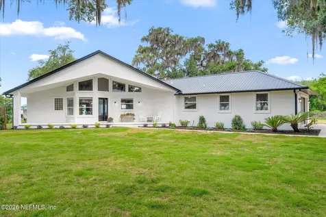 111 E Groveland Lane East Palatka FL 32131