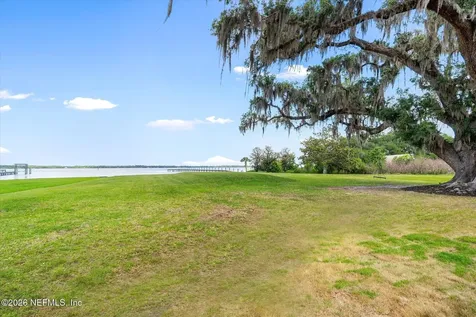 111 E Groveland Lane East Palatka FL 32131
