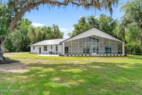 111 E Groveland Lane East Palatka FL 32131