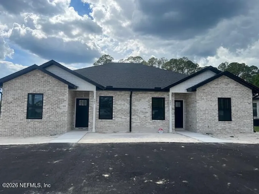 687 S Orange Street Starke FL 32091