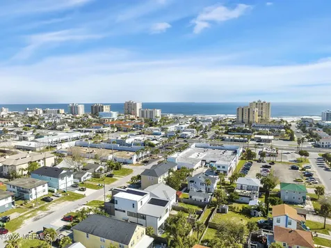 422 9th Avenue N Jacksonville Beach FL 32250