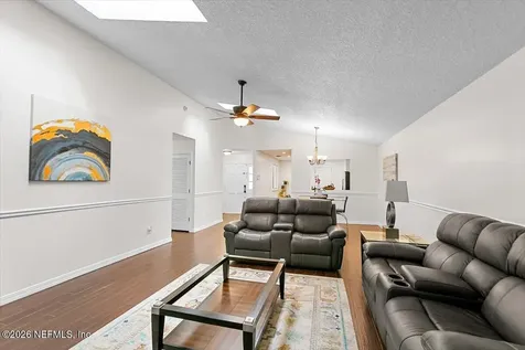 4334 Lake Woodbourne Drive S Jacksonville FL 32217