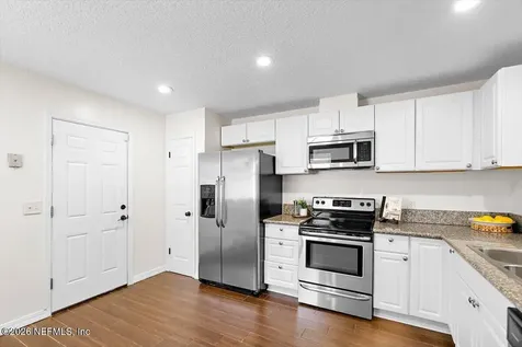 4334 Lake Woodbourne Drive S Jacksonville FL 32217
