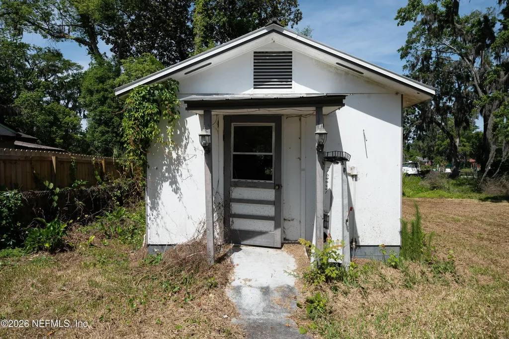 1860 Lake Shore Boulevard Jacksonville FL 32210