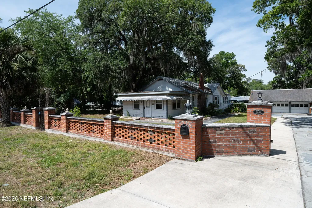 1860 Lake Shore Boulevard Jacksonville FL 32210