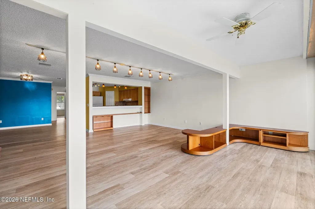 5400 Water Oak Lane Jacksonville FL 32210
