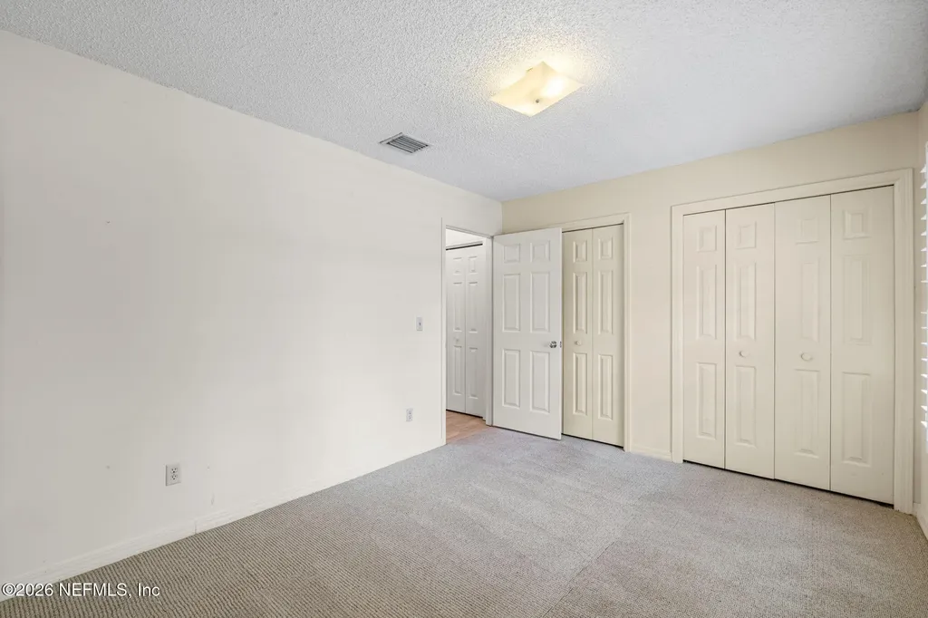 5400 Water Oak Lane Jacksonville FL 32210