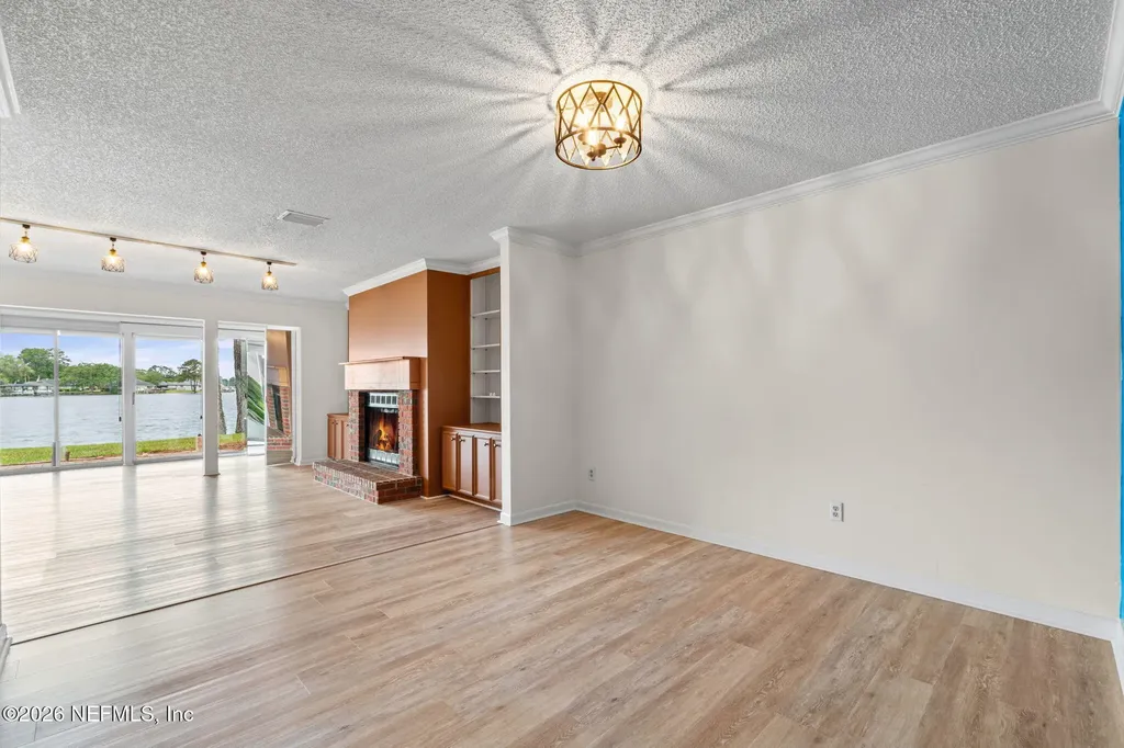 5400 Water Oak Lane Jacksonville FL 32210