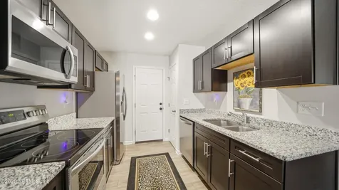 4744 Ridgewood Avenue Jacksonville FL 32207