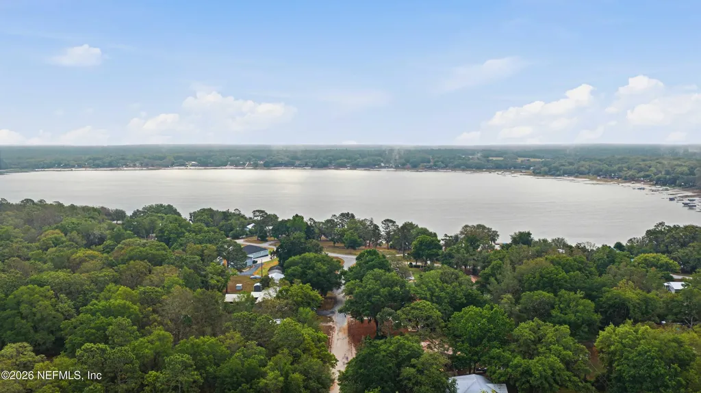 363 SE 72nd Street Starke FL 32091