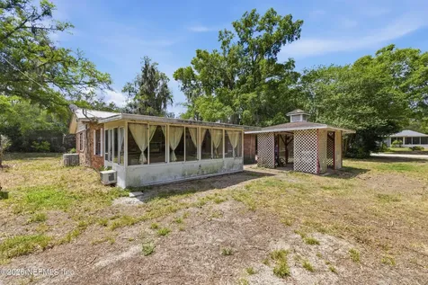 363 SE 72nd Street Starke FL 32091