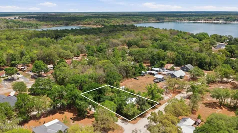363 SE 72nd Street Starke FL 32091