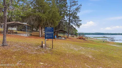 363 SE 72nd Street Starke FL 32091