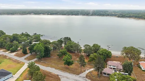 363 SE 72nd Street Starke FL 32091